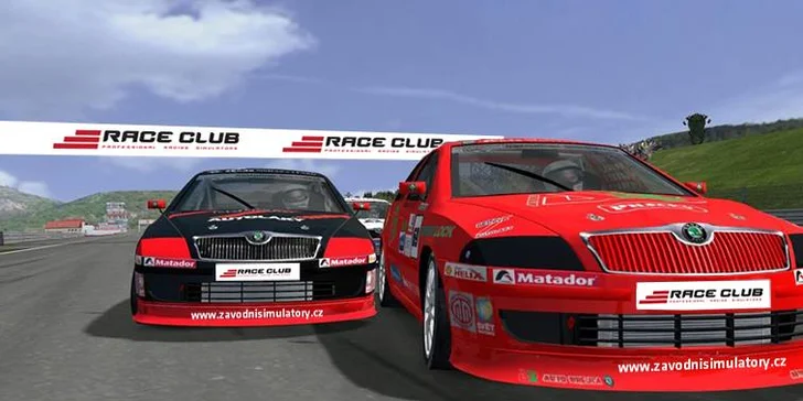 Chopte se volantu a podmaňte si závodní okruh na simulátoru Race Club