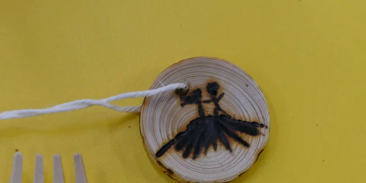 Řemeslné kurzy pro malé i velké kutily: slaměné dekorace, vlněné výrobky i třeba pyrografie