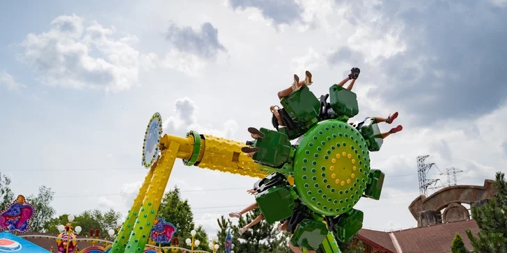 Navštivte park plný dinosaurů a zábavy: 2denní vstup do polského Zatorlandu