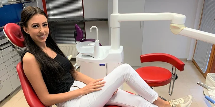 Bezbolestné ordinační bělení zubů a dentální hygiena pro děti i dospělé