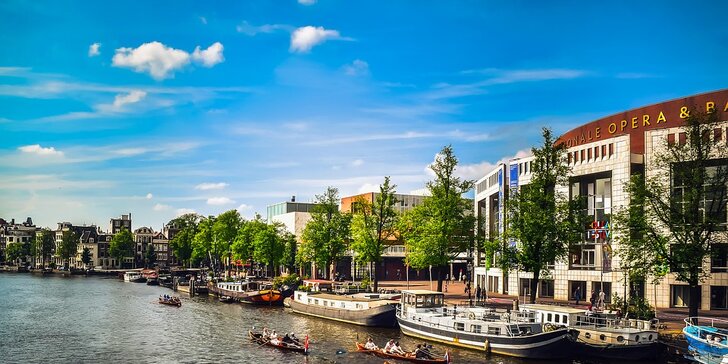 Jarní Amsterdam: doprava a ubytování se snídaní na 1 noc, květinový park Keukenhof i skanzen s větrnými mlýny