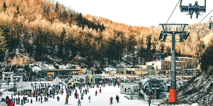 Lyžovačka ve všední dny: skipasy do slovenského střediska pro děti i dospělé