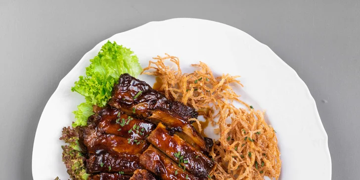 Asijské menu podle výběru s nealko nápojem případně i lahví vína