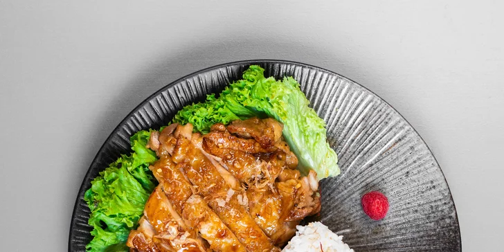Asijské menu podle výběru s nealko nápojem případně i lahví vína
