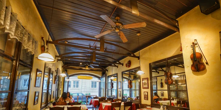 Asijské menu podle výběru s nealko nápojem případně i lahví vína