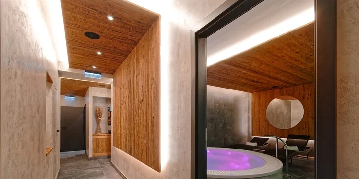 Pobyt u Moravského krasu se snídaní nebo s polopenzí a wellness