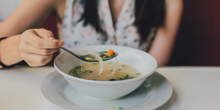 Zvěřinové degustační menu: 5 chodů s vinným párováním a hudebním doprovodem