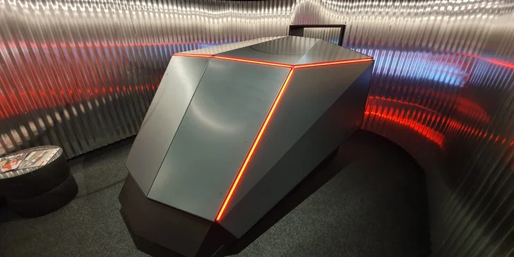 60 nebo 90 min. na realistickém závodním simulátoru pro 1 osobu