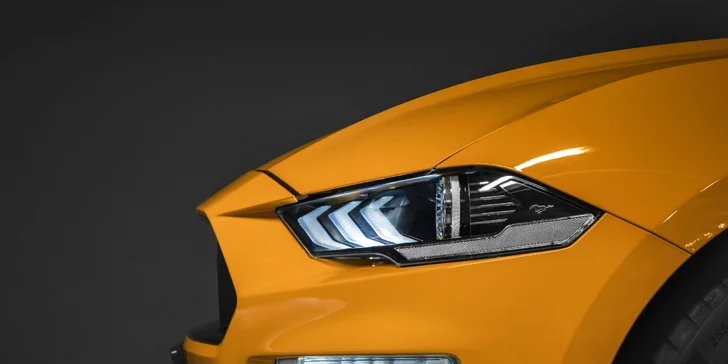 20–60 min. řízení nejnovějšího Mustangu GT 5.0 Cabrio s výkonem 480 koní