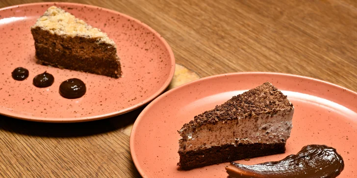 3chodové vegetariánské menu pro 2: předkrm, hlavní chod i dezert podle výběru