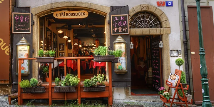Asijské menu podle výběru s nealko nápojem případně i lahví vína