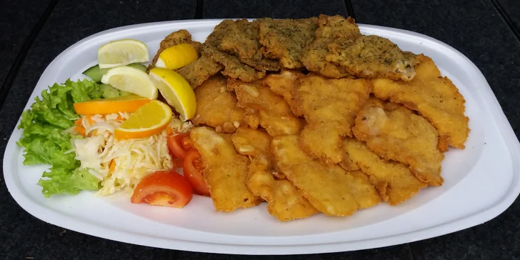 600 g nebo 1,2 kg řízků ze tří druhů masa ve třech typech trojobalu