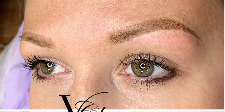 Permanentní make-up obočí pudrovou metodou