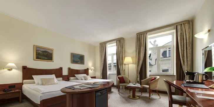 Luxusní pobyt ve Slovinsku: secesní hotel v centru Lublaně, snídaně a neomezeně bazén i sauny