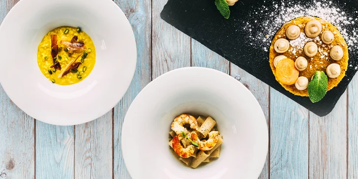 Tříchodová večeře, masáž a wellness v luxusním 5* hotelu pro 2 osoby
