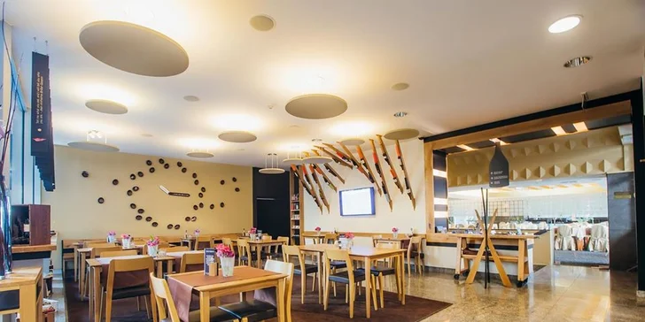Dovolená v Lublani: moderní ubytování s relaxačním křeslem na pokoji, snídaně a neomezený vstup do wellness