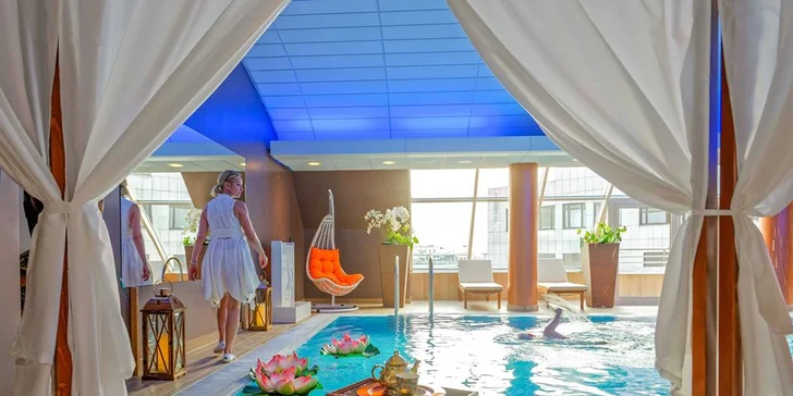 Dovolená v Lublani: moderní ubytování s relaxačním křeslem na pokoji, snídaně a neomezený vstup do wellness