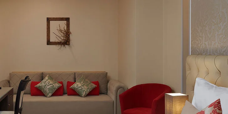 4* pobyt na Karlovarsku: snídaně či polopenze i privátní wellness