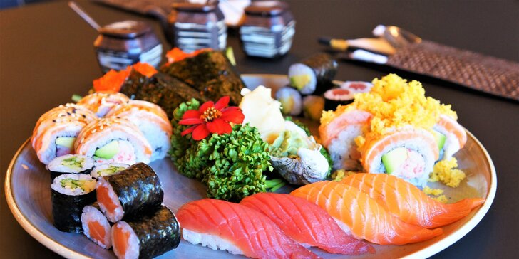 Set 26, 43 nebo 63 ks sushi s avokádem, lososem, tuňákem i okurkou
