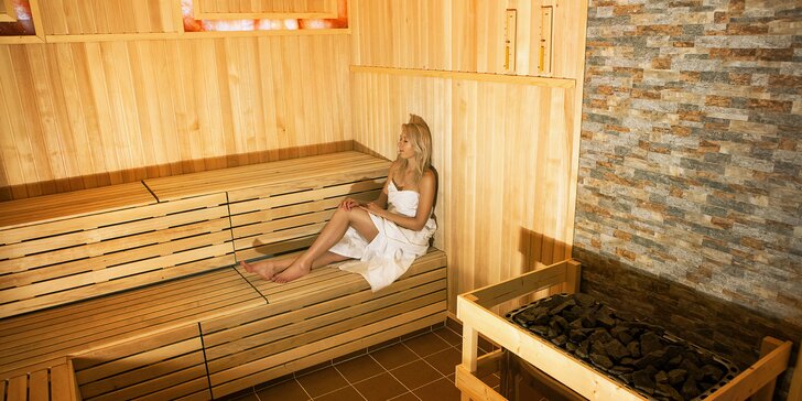 Dopoledne v SaunaBaru: uvolněte se ve finské, bio i herbal sauně