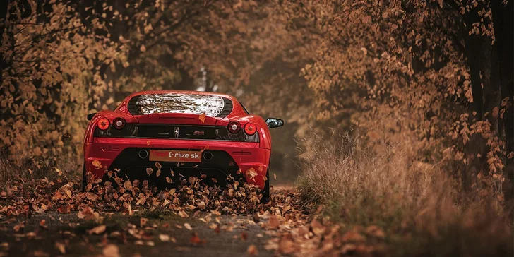 3–5 kol na technické trati v autě podle výběru: Mustang, Dodge, Nissan, Lamborghini i Ferrari