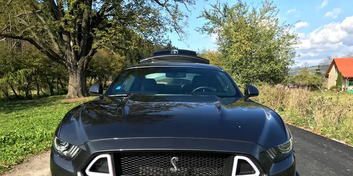 3–5 kol na technické trati v autě podle výběru: Mustang, Dodge, Nissan, Lamborghini i Ferrari