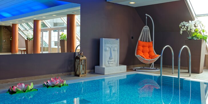 Luxusní pobyt ve Slovinsku: secesní hotel v centru Lublaně, snídaně a neomezeně bazén i sauny