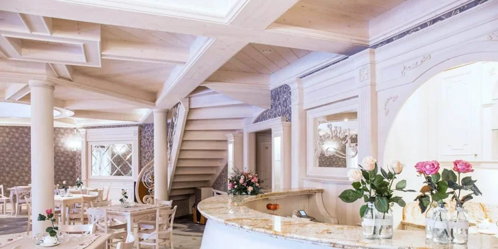 5* resort v polských Beskydech: pobyt až pro 4 osoby se snídaní, wellness a bazénem
