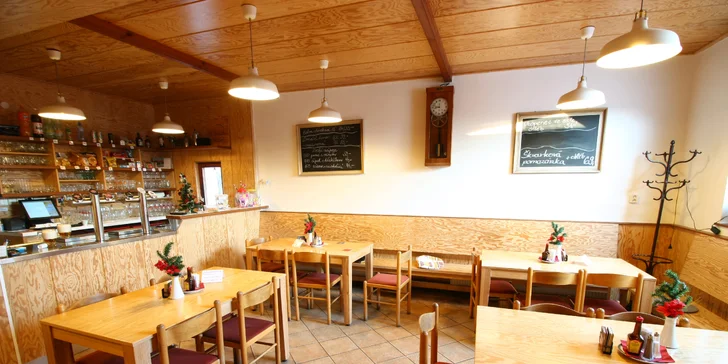 3chodové menu a nápoj dle výběru pro dva: vepřový steak, kuřecí prso i brownies