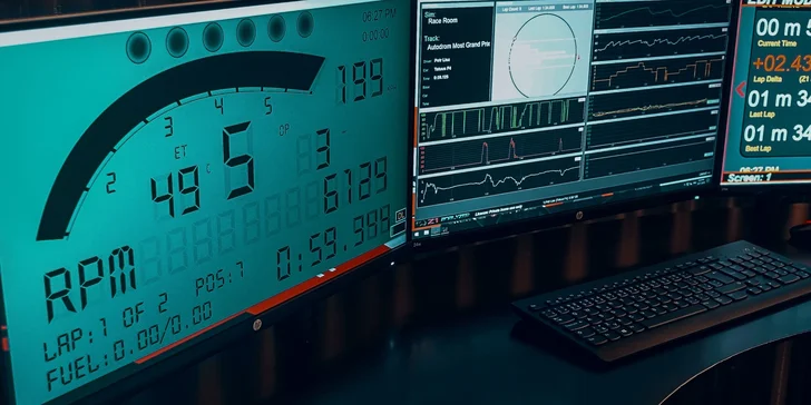 60 nebo 90 min. na realistickém závodním simulátoru pro 1 osobu
