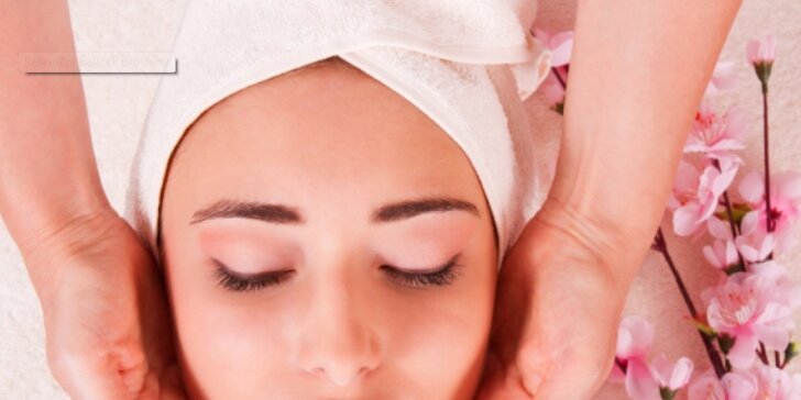 Relaxační balíčky pro ženy dle výběru: antistresová masáž i ájurvédská kosmetická pleťová terapie
