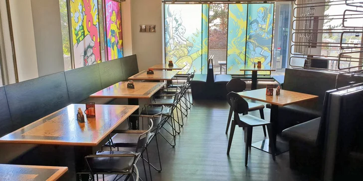 Otevřený voucher na 500 či 1000 Kč do restaurace Buddies: burgery, pizzy, saláty i sendviče