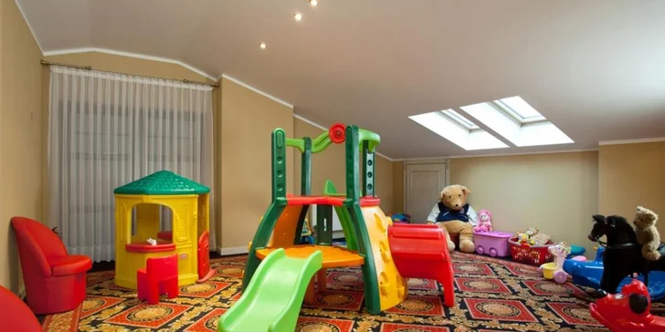 Dovolená na Baltu: elegantní hotel uprostřed lesů, polopenze a neomezený vstup do wellness