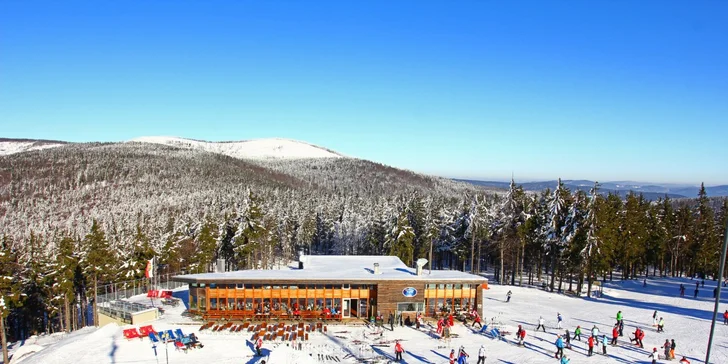 Na Lipno s partou či rodinou v zimě: vybavené apartmány pro 4–5 os.