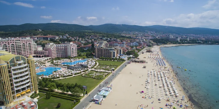 4* pobyt pro páry i rodiny na Slunečném pobřeží: ubytování až na 7 nocí, venkovní bazén a all inclusive program