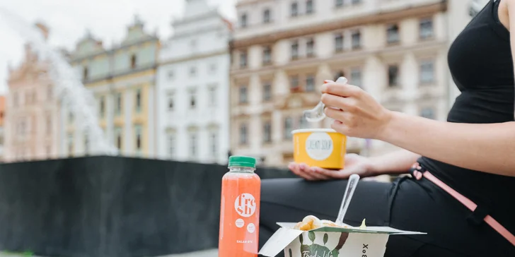 Jarní očista v Salad Boxu: otevřený voucher v hodnotě 400 nebo 800 Kč