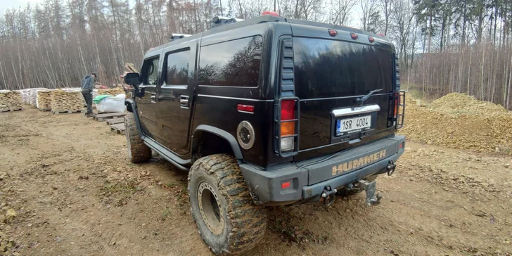 10 až 60 minut adrenalinu: jízda s instruktorem v Hummer H2