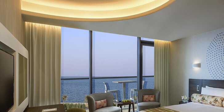 Nadpozemský relax v Emirátech - 4* holistický resort s polopenzí