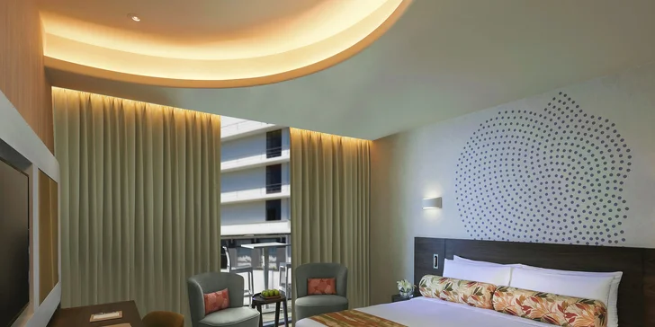 Nadpozemský relax v Emirátech - 4* holistický resort s polopenzí