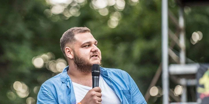 Vstupenka na stand–up tour Ferenc na tahu! v Brně