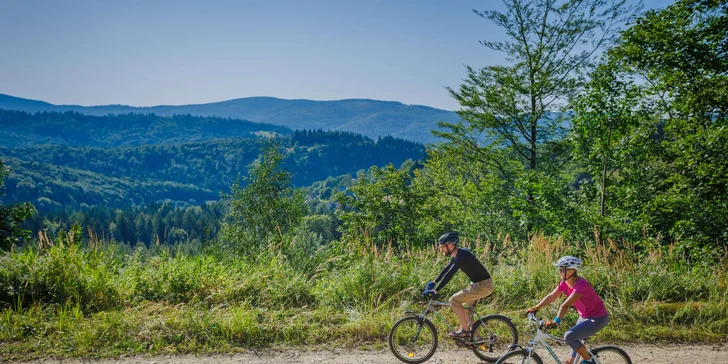Polské Beskydy: hotel se snídaní či polopenzí a neomezeným vstupem do wellness