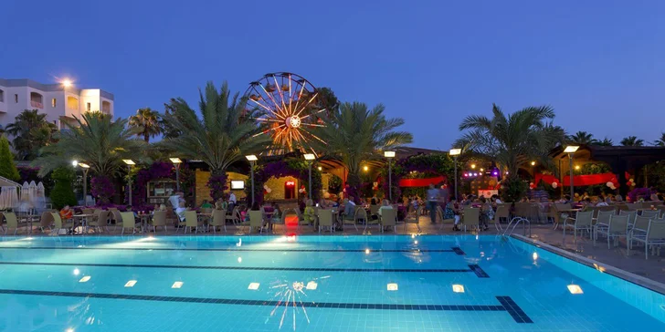 Do Turecka k přímořskému Vegas, Alanyi. 5* Spa Resort s bazény a tobogány