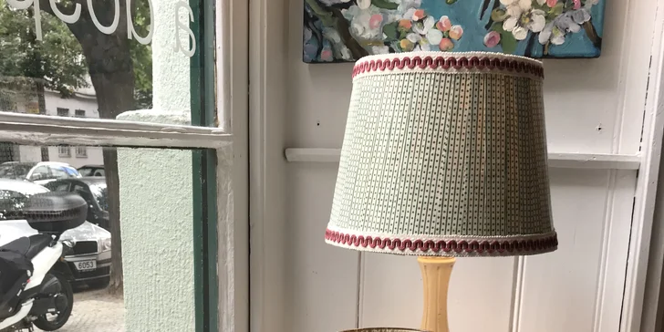 Kurz techniky decoupage: vyrobte si misku, vázu či lampu do bytu nebo jako hezký dárek