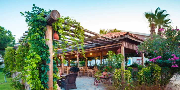5* hotel Club Turan Prince přizpůsobený dětem. All inclusive, aquapark, lunapark i zoo