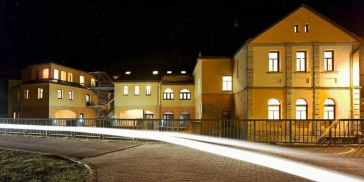 Rodinný hotel v Adršpachu: polopenze a privátní wellness