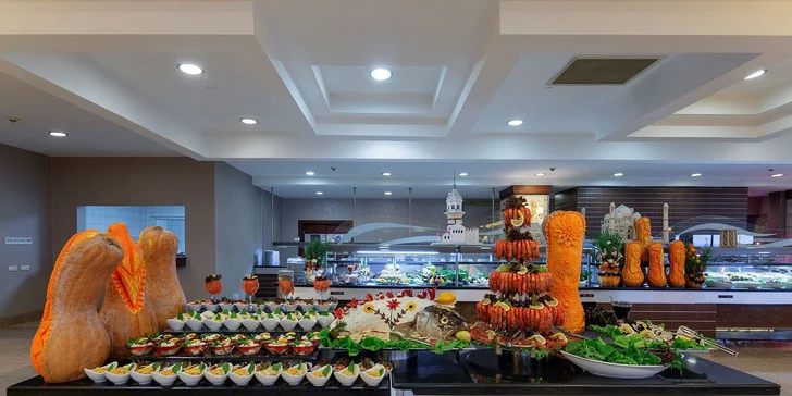 Až 10 nocí božského klidu v oblasti Side. 5* hotel pro dospělé s all inclusive