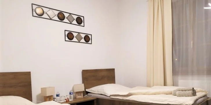 Pohodová dovolená v podhradí: 3 dny se snídaněmi nebo valentýnské pobyty s polopenzí
