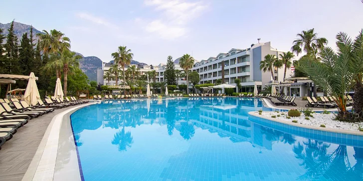 4* Fame Residence Göynük s all inclusive. Koupání, památky i národní parky