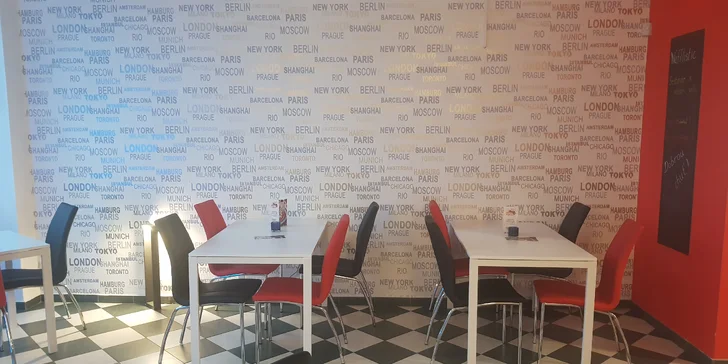 Slané či sladké waffle dle výběru a nápoj k tomu pro 1 i 2
