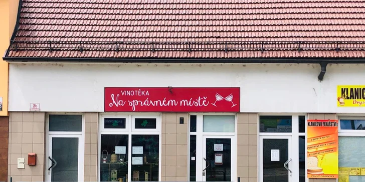 Degustace vín až pro 4 osoby nebo láhev vína podle výběru